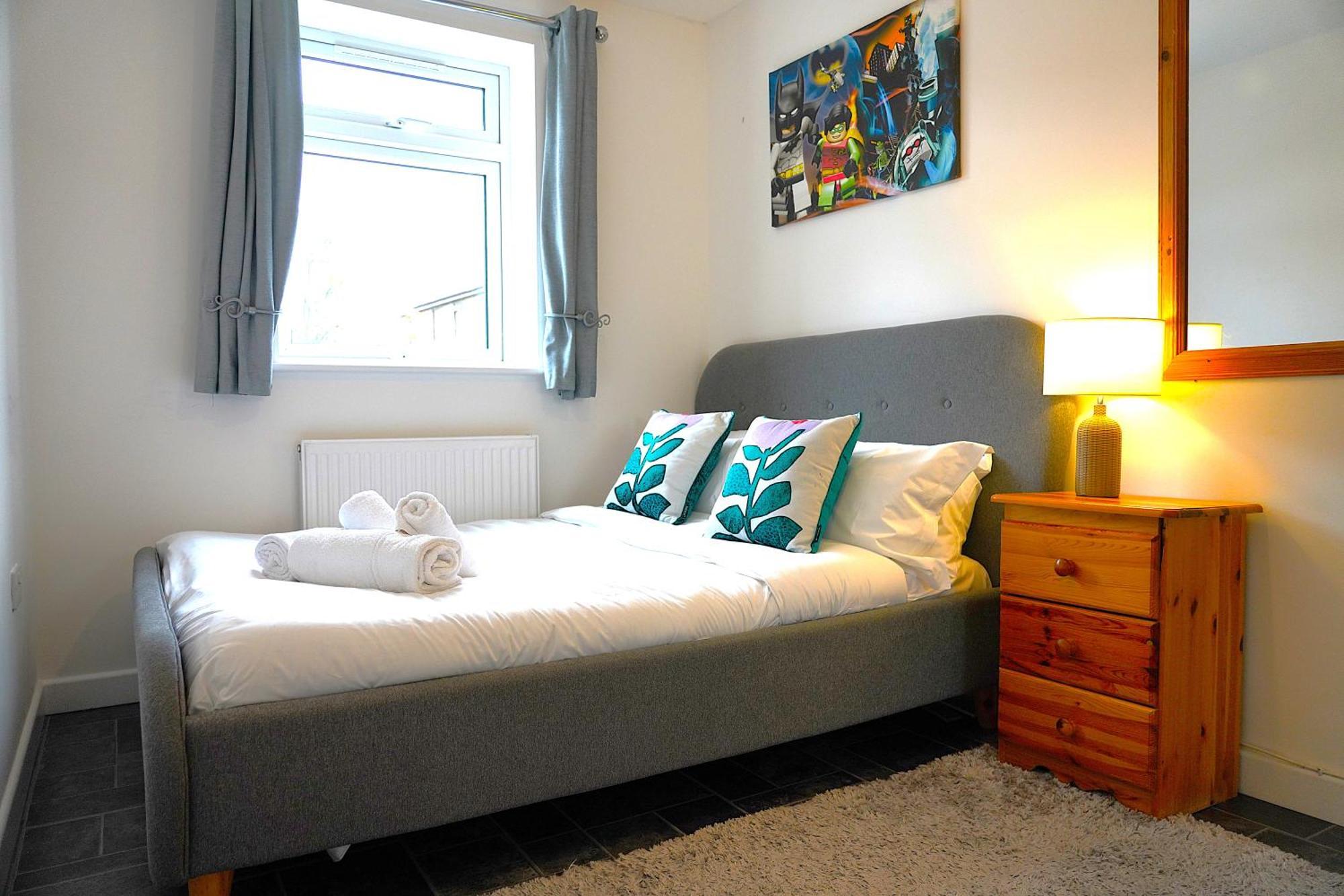 Sleeps 10, Free Parking, Close To Science Park, King Size Bed Milton  ภายนอก รูปภาพ
