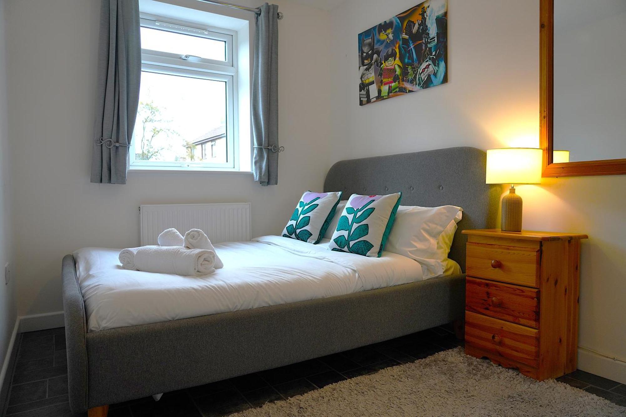 Sleeps 10, Free Parking, Close To Science Park, King Size Bed Milton  ภายนอก รูปภาพ